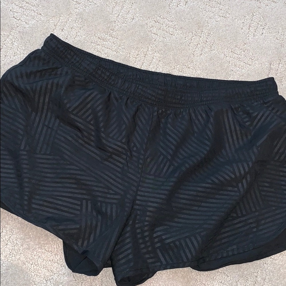 Never worn old navy shorts